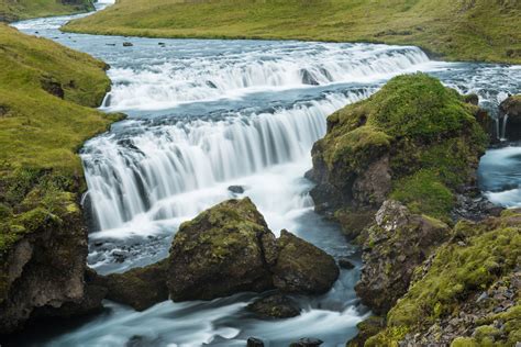 Iceland's Curtain Waterfall: Skogafoss