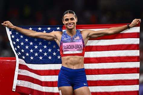 Sydney McLaughlin-Levrone smashes 400m hurdles world record in stunning ...