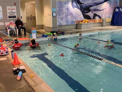 Fun & Gentle Swimming Lessons in Stoneham, MA | British Swim School