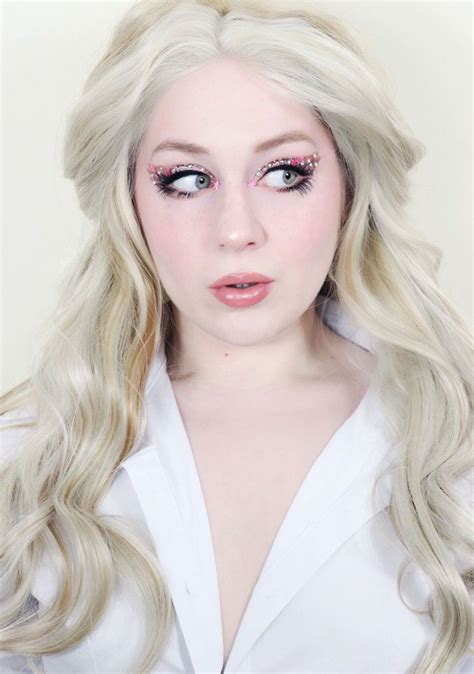 Harry Potter Luna Lovegood Makeup Tutorial | Too Faced Melted 2021 ...