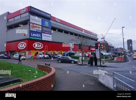 Retail stores and car dealerships at Colindale Retail Park, Colindale,, London u.k Stock Photo ...