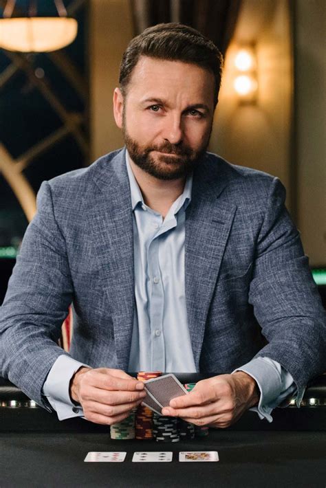 Daniel Negreanu Teaches Poker