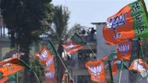 Rajasthan CM: Raje or Rathore? Suspense to end today after BJP MLAs ...