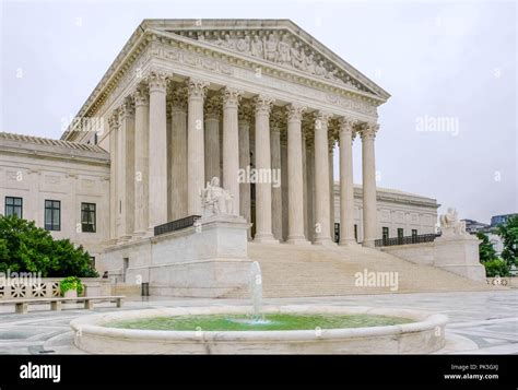 US Supreme Court building in Washington DC Stock Photo - Alamy