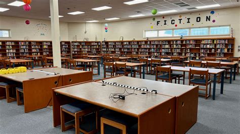 Rent a Library (Medium) in Deltona FL 32738