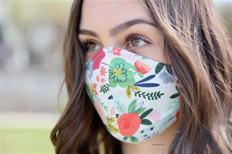 How to Make a Face Mask with Cricut (+VIDEO TUTORIAL) - The Idea Room