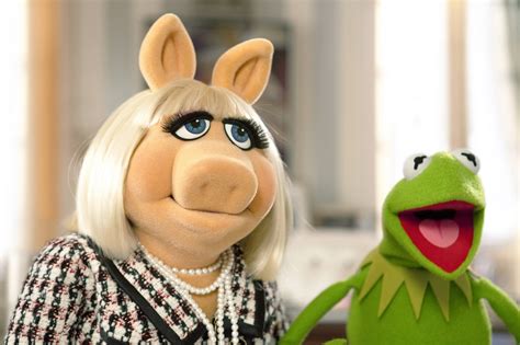 It’s Time For The Awesomest Hollywood Couple, Kermit The Frog And Miss ...