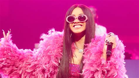 Cardi B Performs “Bodak Yellow” on “Kimmel”: Watch | Pitchfork