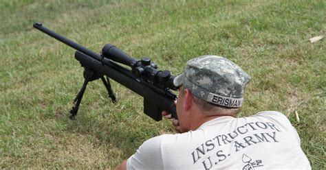 Snapshots from an Army sniper school - Photo 1 - CBS News