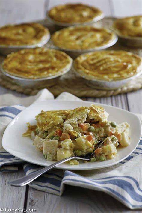 Copycat Best Ever KFC Chicken Pot Pie Recipe - CopyKat Recipes