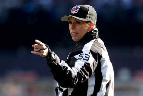 Sarah Thomas makes more NFL history as first female on-field official ...