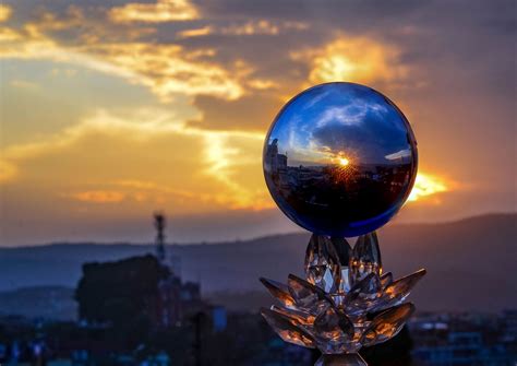 (1) Crystal Ball Photography Inspiration | Celestial crystal, Crystal ball, Photo