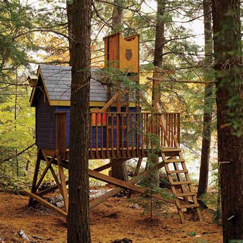 11 Free DIY Tree House Plans