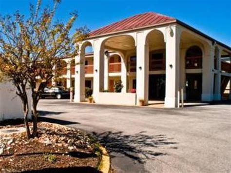 Days Inn by Wyndham Opelika - Cheapest Prices on Hotels in Opelika (AL ...