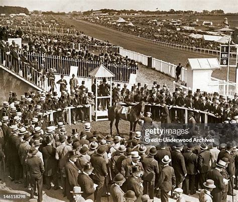 27,240 Epsom Derby Photos & High Res Pictures - Getty Images