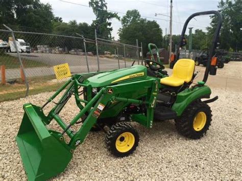 2018 John Deere 1025R - Compact Utility Tractors - John Deere MachineFinder