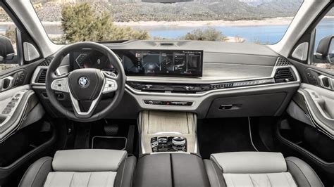 2023 BMW X7 Revealed: Fresh Face, Mild-Hybrid Power Upgrade - Forbes Wheels