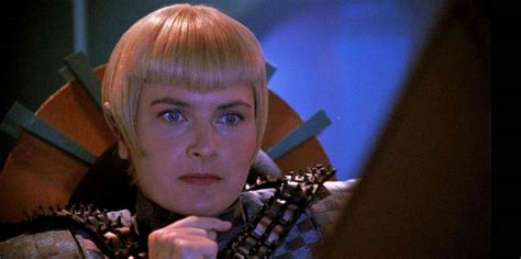 Star Trek: Why TNG's Tasha Yar Was Killed (& How She Came Back)