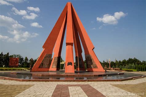 Communist-era architecture in Chisinau, Moldova | Europe Travel Guides