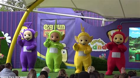 Teletubbies Big Band Live Show - CBeebies Land Alton Towers - YouTube