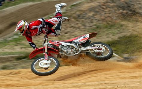 Common Motocross Injuries And How To Best Deal With Them