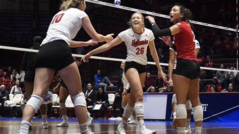 Nebraska moves up in final volleyball rankings | Volleyball ...