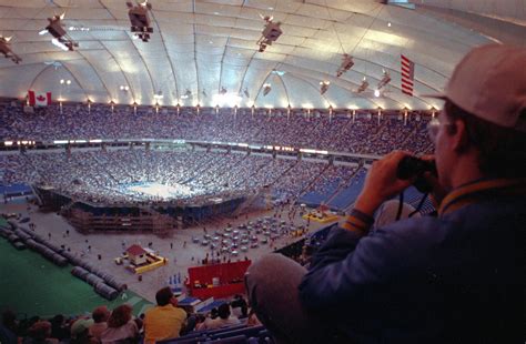 Best Metrodome Moments - LockerDome