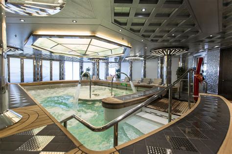 Spa Hydro Pool on Holland America Nieuw Amsterdam Cruise Ship - Cruise Critic