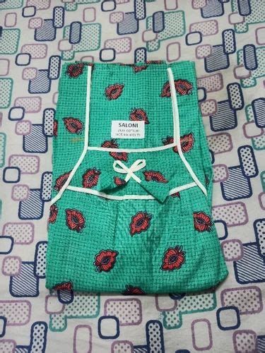 Green (Base) Printed Saloni Dull Cotton Mother Feeding Nightgown, Half ...