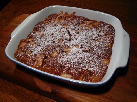 Lovely Wee Days: Thursday baking - Dutch apple cake