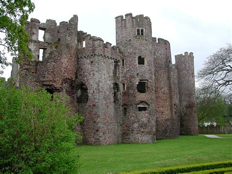 Laugharne Castle