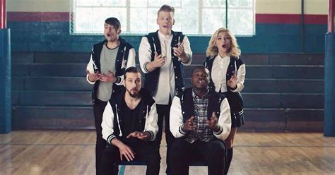 Pentatonix Performing 'Cheerleader' Acappella Cover is Spectacularly Beautiful | fascinately