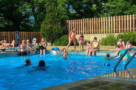 Ozark Outdoors Resort Pool: Pictures & Reviews - Tripadvisor