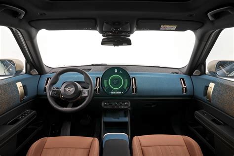 All-Electric 2025 Mini Cooper Hardtop and Countryman Revealed | Cars.com