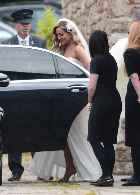 Amy Dowden - Sets off for her wedding in South Wales-07 | GotCeleb