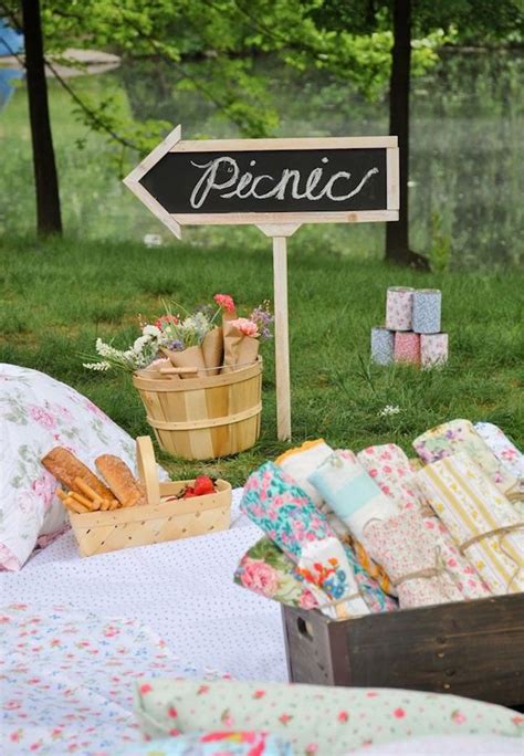 16 30th Birthday Ideas for the Perfect Picnic Party | Picnic birthday party, Picnic party, Kids ...