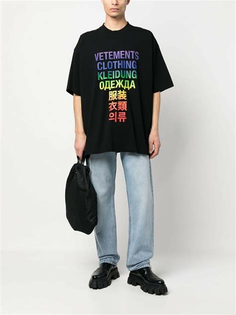 VETEMENTS - Logo T-shirt Vetements