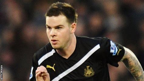 Reading sign former Newcastle midfielder Danny Guthrie - BBC Sport