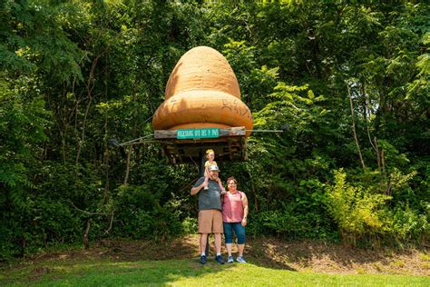 27 Roadside Attractions in Pennsylvania | #PAGetaway