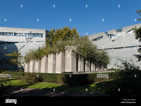 Garden of Exile, Jewish Museum, Berlin, Germany Stock Photo - Alamy