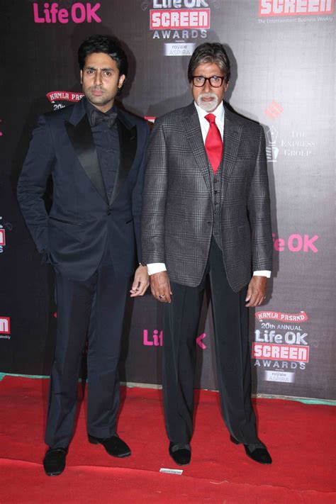 Amitabh Bachchan With his Son at 20th Screen Awards | Veethi