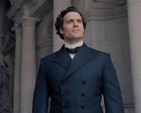 Henry Cavill as Sherlock Holmes in Enola Holmes | Enola holmes, Holmes movie, Holmes