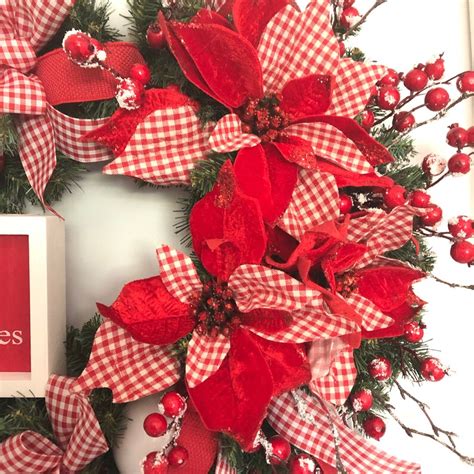 Christmas Wreath / Red and White Christmas Decoration / Red | Etsy