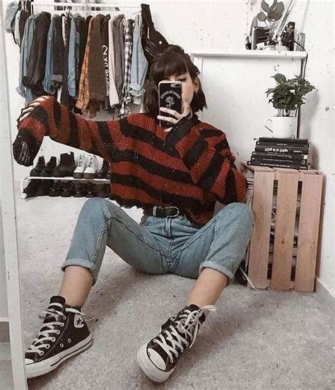 Take a look at the alternative girl outfit, Grunge fashion | Aesthetic ...