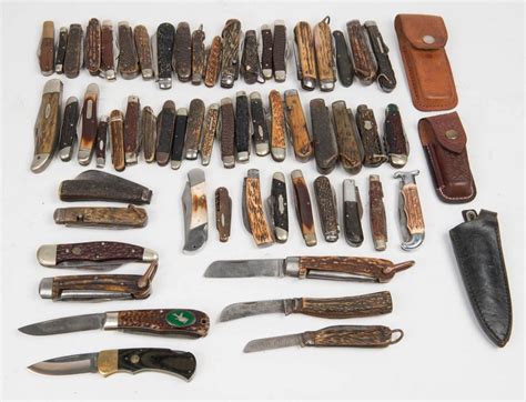 Pocket knives: collection of predominantly horn handled hunting ...