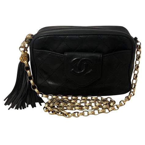 Chanel Logo Camera bag Black Lambskin ref.156899 - Joli Closet