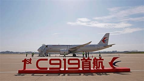 China Crosses Milestone With C919 Flight but Has Long Way to Go - The New York Times