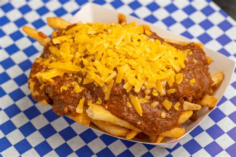 Chili Cheese Fries - Deli Menu - Gelsinger's Deli - Deli in Montrose, CA