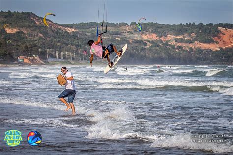 Kitesurf in Mui Ne - Source Kiteboarding