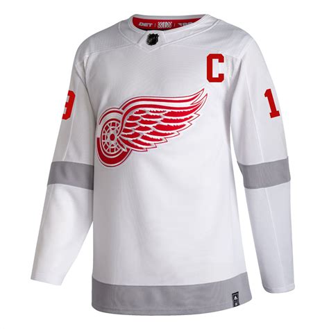 Steve Yzerman #19 C Detroit Red Wings Adidas Reverse Retro Jersey ...